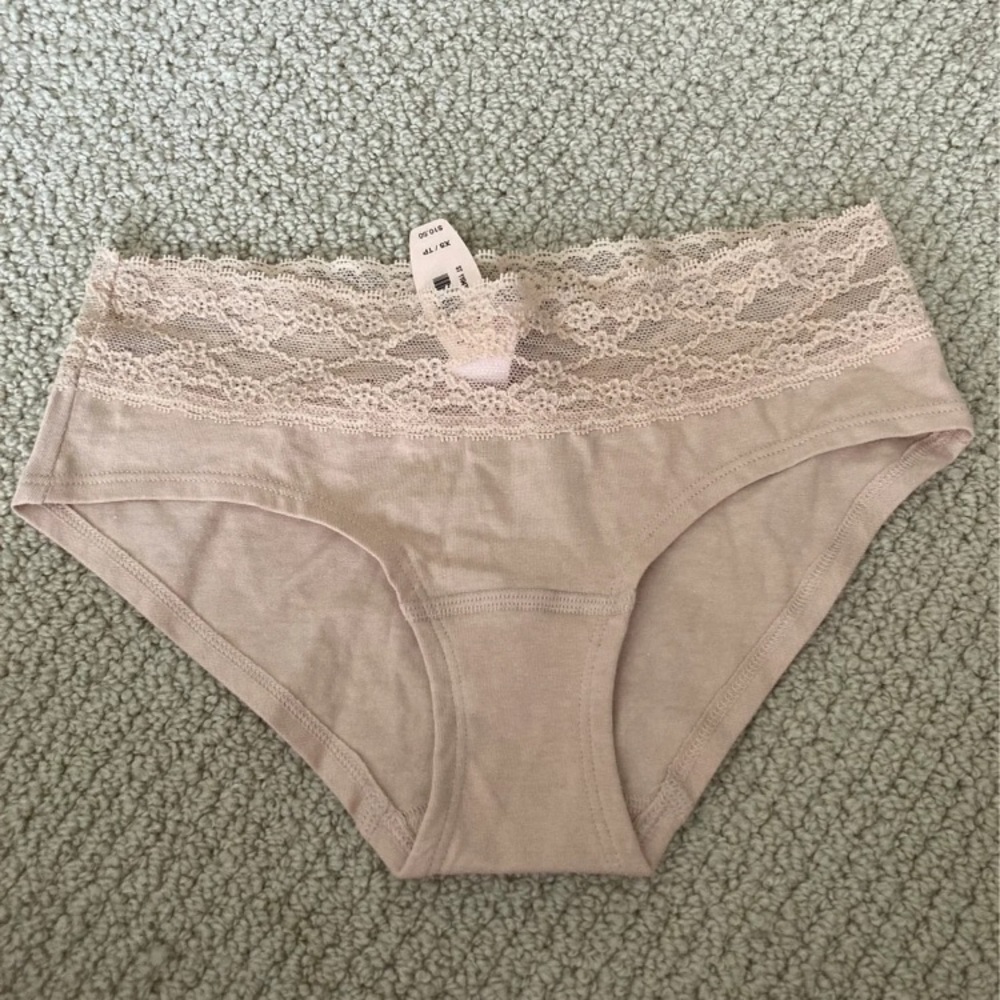 NEW Victoria's Secret Vintage 2008 Panty Bundle Thong Hipster Black Nude Size XS - Picture 5 of 7